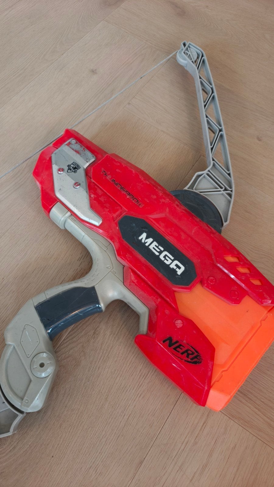 Nerf Mega Thunderbow - Schiet 5 pijlen tegelijk!, Ophalen, Gebruikt, Jongen of Meisje