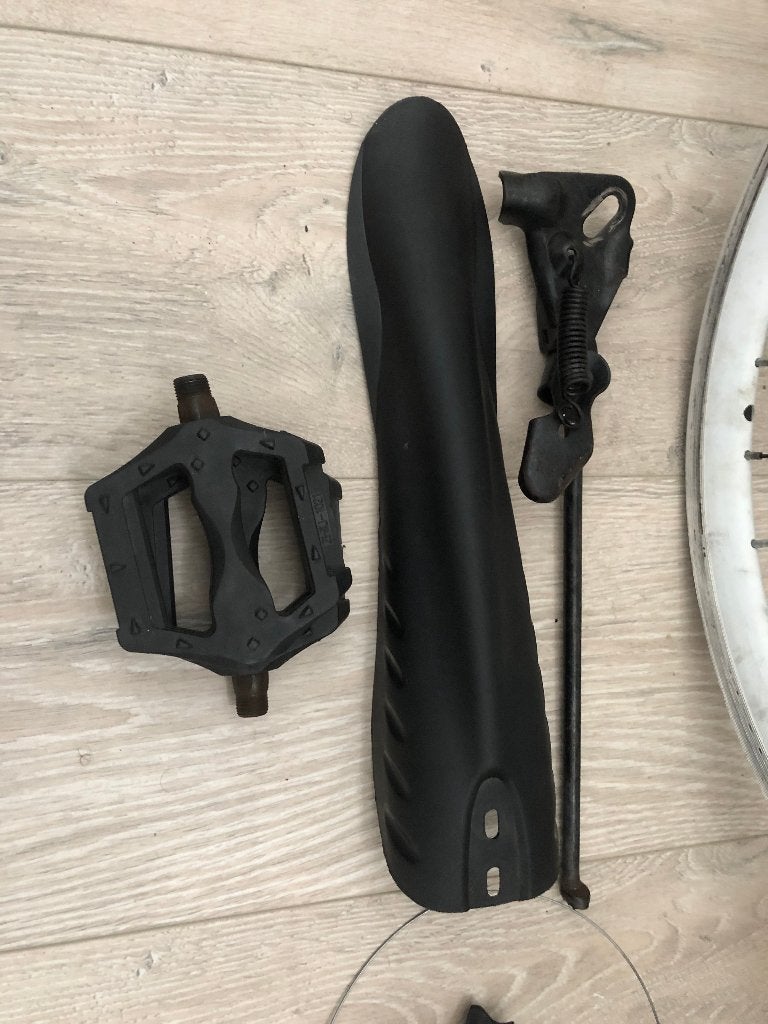 Achterspatbord MTB (zadelpen) , 2 Trappers en fietsstandaard, Ophalen, Spatbord, Kunststof, BMX