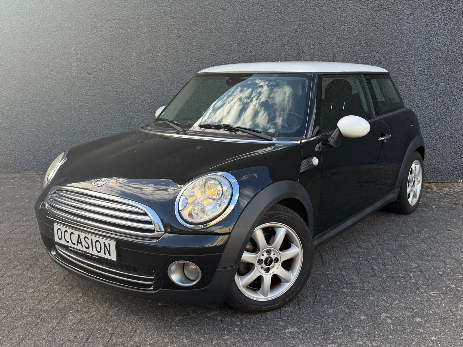 Mini Cooper 2010 Zwart Nieuwe Distributie, Xenon,Stoelvw vol, Voorwielaandrijving, Euro 5, Stof, 40 €/maand