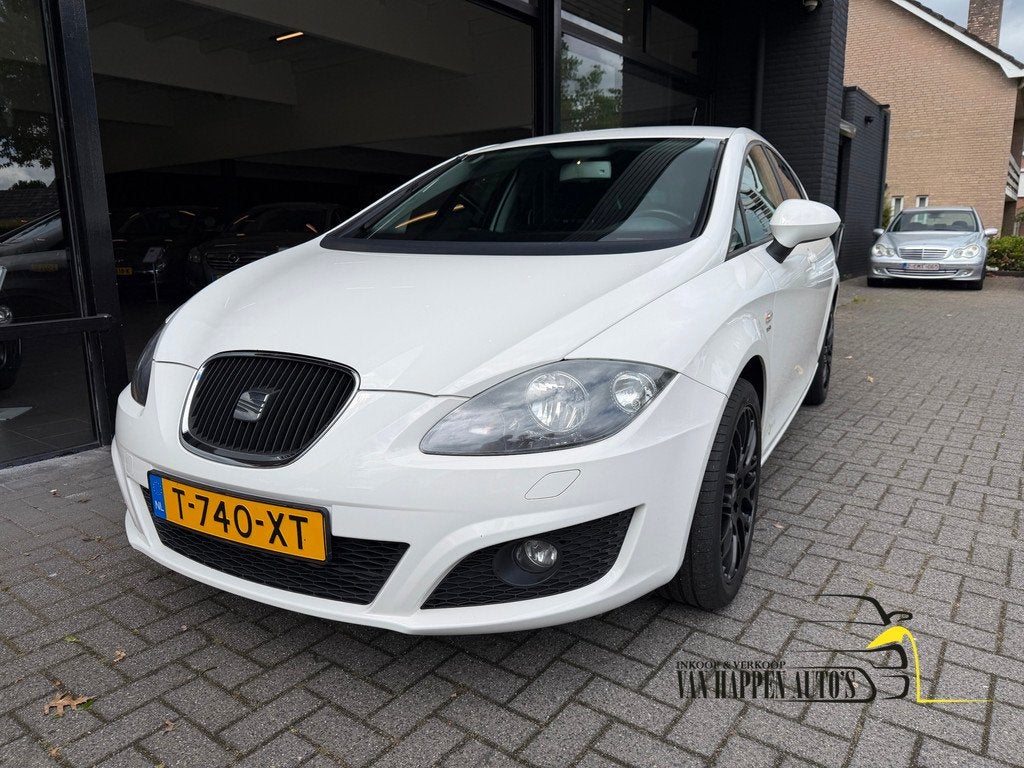 Seat Leon 1.2 TSI Ecomotive Style / apk 7-2027, Auto's, Voorwielaandrijving, Euro 5, Stof, Gebruikt