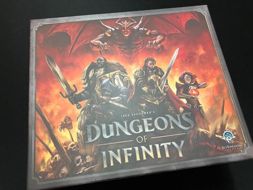 Dungeons of Infinity - second edition, Hobby en Vrije tijd, Gezelschapsspellen | Bordspellen, Ophalen of Verzenden, Zo goed als nieuw