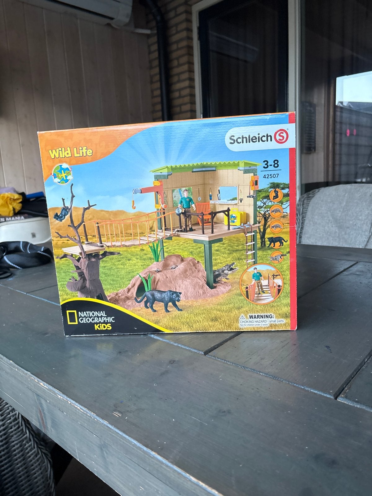 Schleich Wild Life Boomhut met Dieren en Accessoires, Ophalen of Verzenden, Nieuw