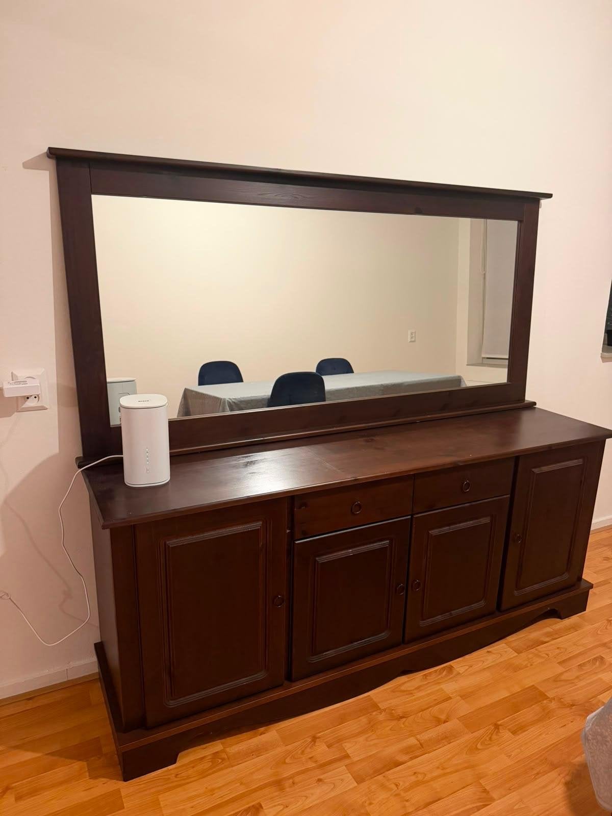 Groot donkerhouten dressoir met bijpassende spiegel, Ophalen, Gebruikt, 150 tot 200 cm, Met lade(s)