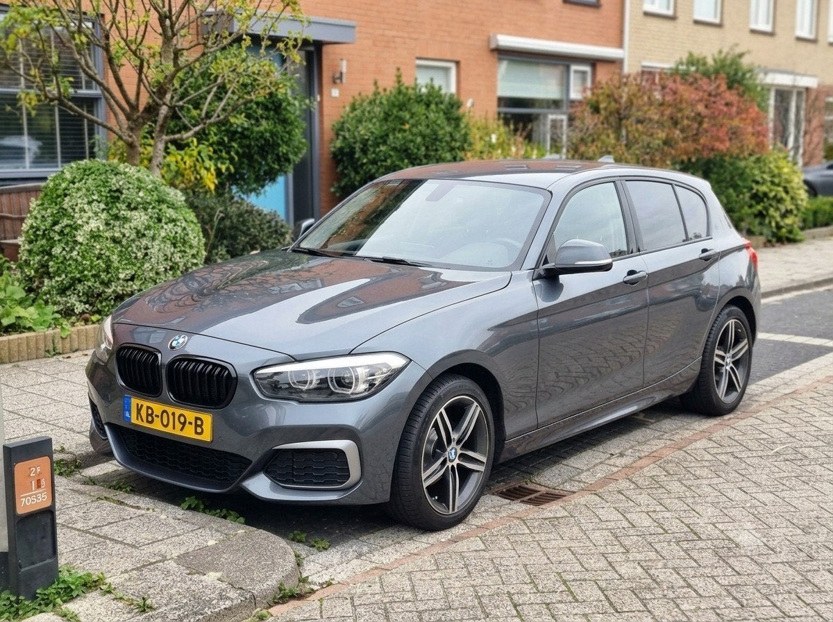 BMW 1-Serie (F20 LCI) 1.5 – Origineel M-pakket, Leder, 650 kg, Particulier, 3 cilinders