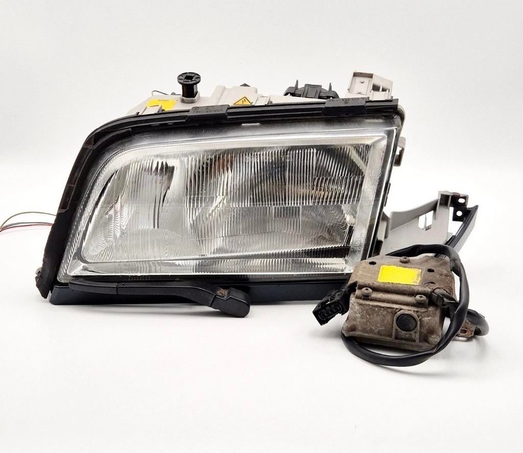 W202 Xenon Koplamp + wissers set C-Klasse  (1993-2000), Auto-onderdelen, Verlichting, Mercedes-Benz, Gebruikt, Ophalen