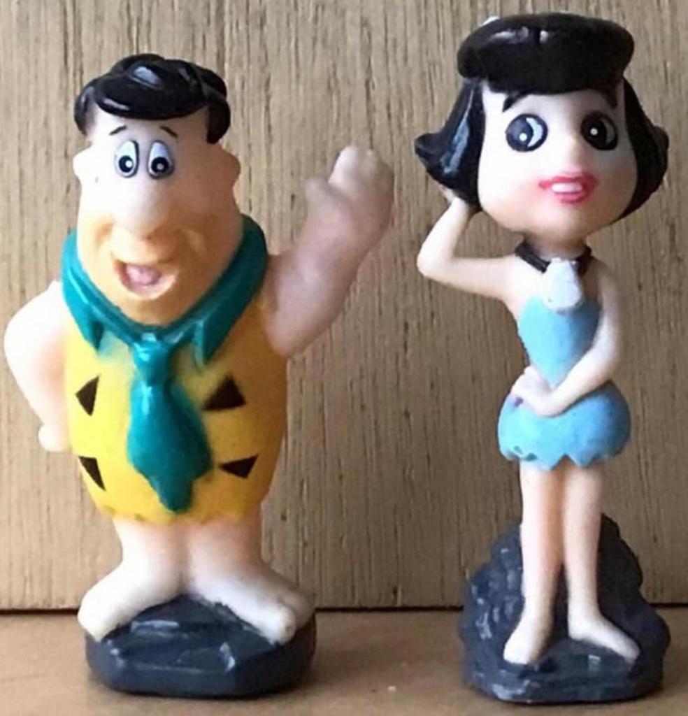 Fred Flintstone & Betty Rubble poppetjes - ZGAN, Verzamelen, Stripfiguren, Zo goed als nieuw, Beeldje of Figuurtje, Overige figuren