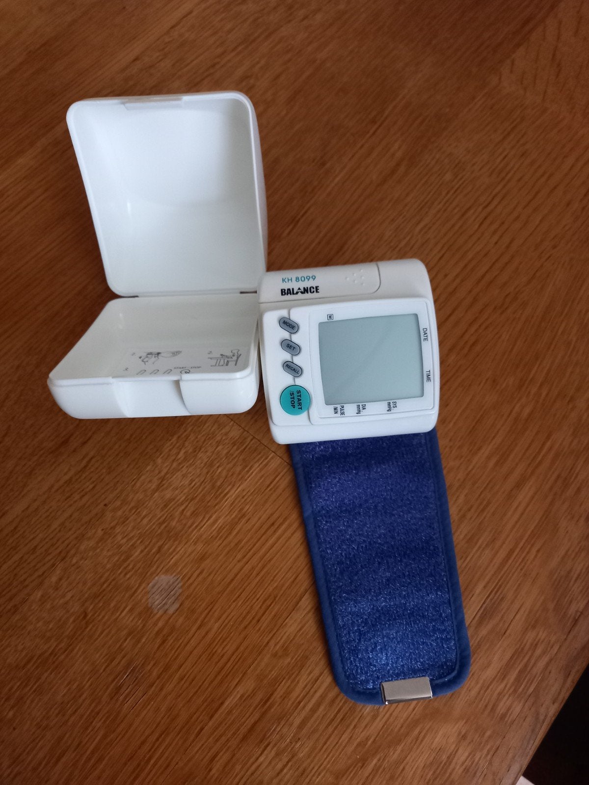 Bloeddrukmeter polsmodel KH 8099 BALANCE, Ophalen of Verzenden, Overige typen