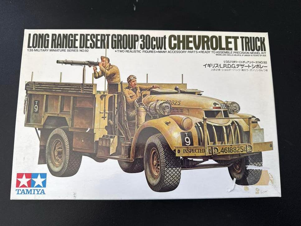 Tamiya Long Range Desert Group Chevrolet Truck 1:35, 1:32 tot 1:50, Nieuw, Ophalen of Verzenden, Truck
