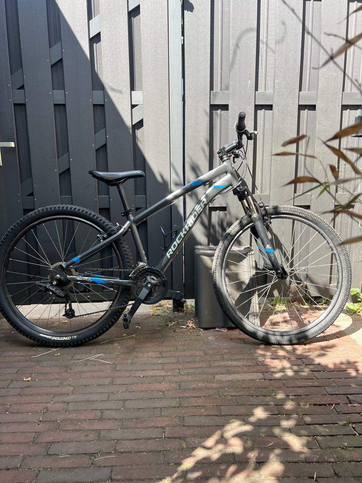 Rockrider ST 100 27,5” MTB – 3x7 – grijs/blauw, Fietsen en Brommers, Fietsen | Mountainbikes en ATB, Gebruikt, Hardtail, Ophalen