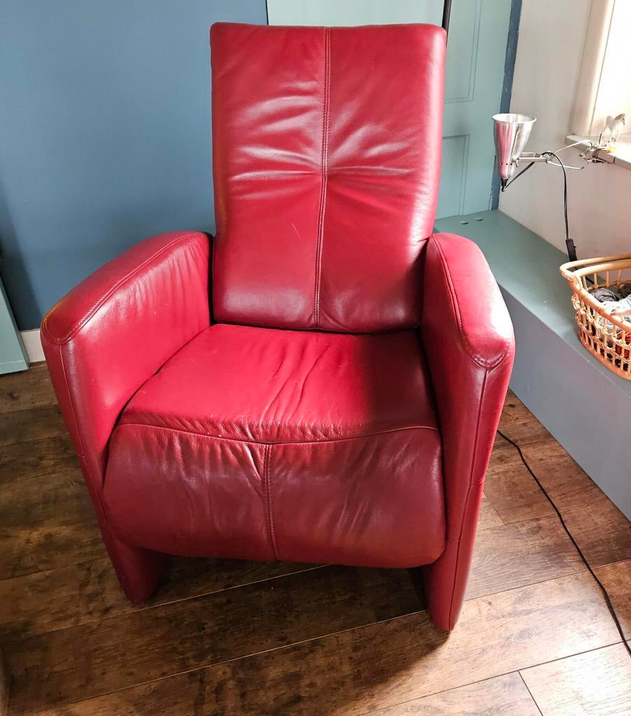 Leren relaxfauteuil - Rood, twee standen, Ophalen, Gebruikt, 75 tot 100 cm, Leer