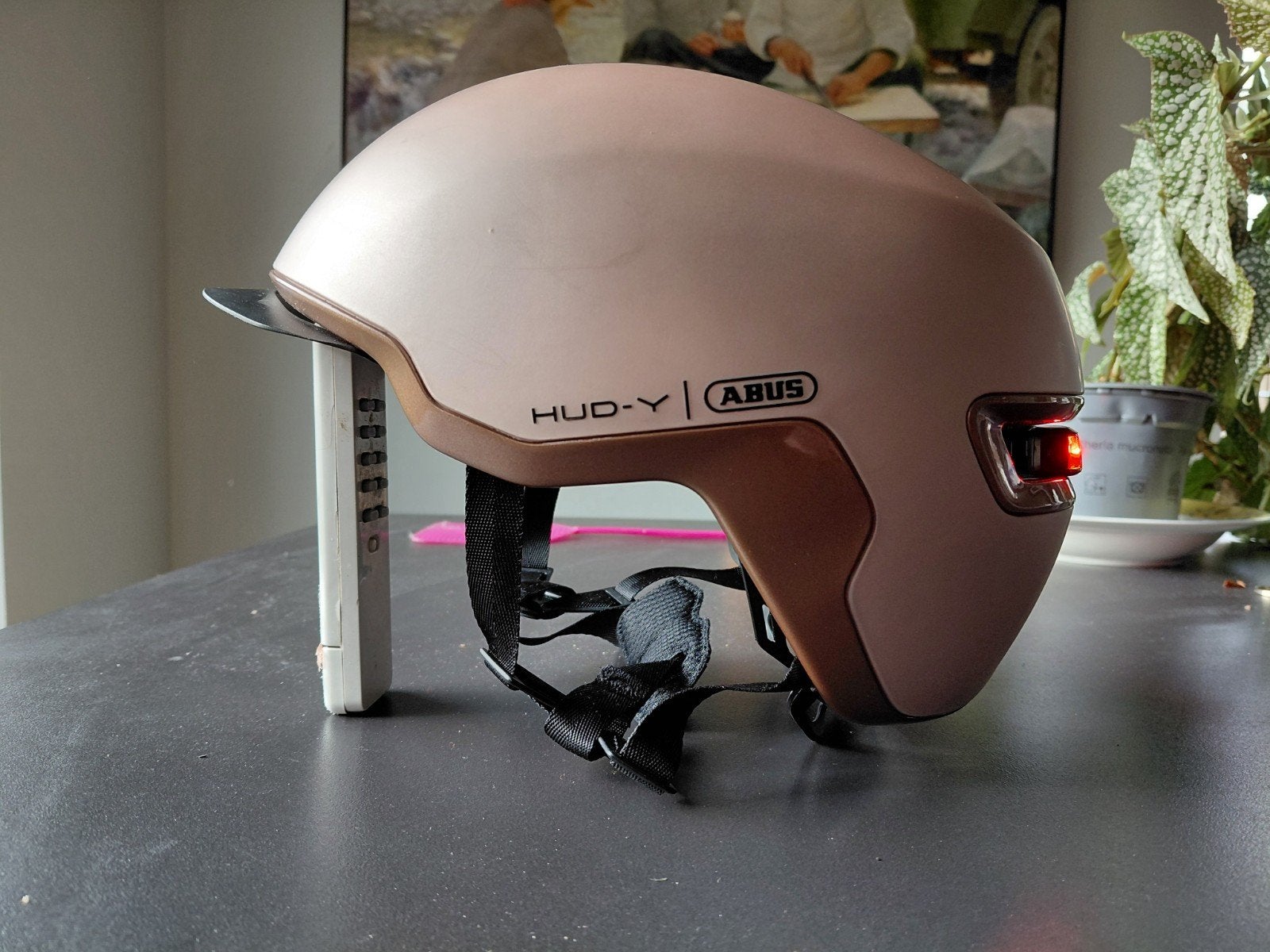 ABUS HUD-Y Fietshelm - Nieuwstaat - Maat M (54-58cm), Ophalen of Verzenden