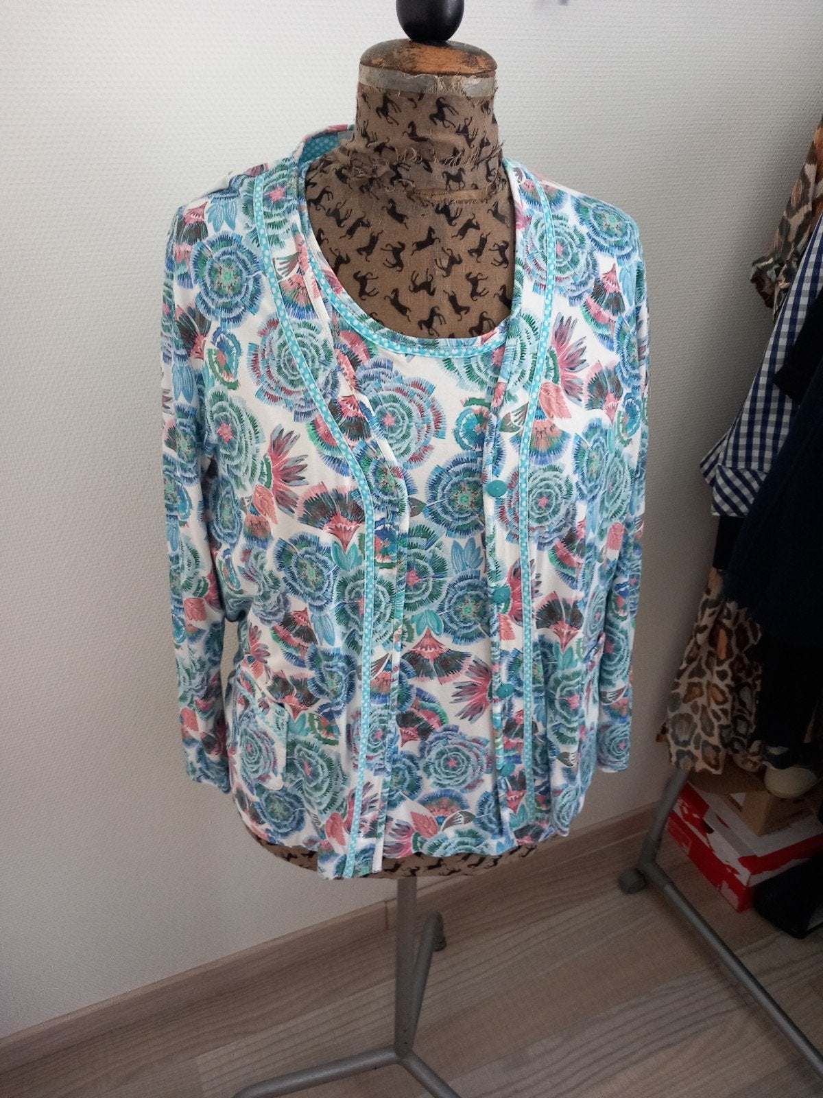 Twinset 46 Lucia Viscose elastolan, Meerkleurig, Maat 46/48 (XL) of groter, Ophalen of Verzenden, Zo goed als nieuw
