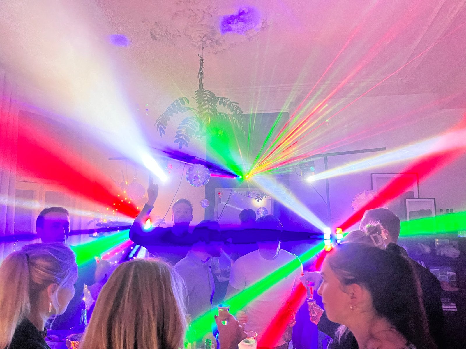 Complete partyset: Licht, Rook, Statafel, Silent Disco, Ophalen, Gebruikt, Overige