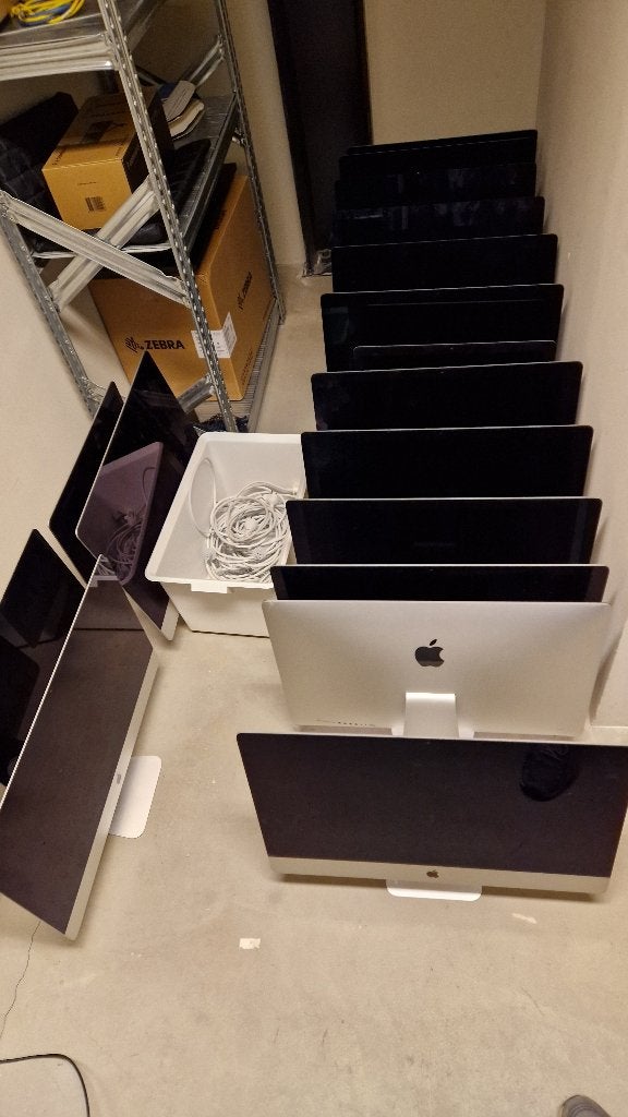 Partij van 17 iMacs uit zakelijke omgeving, Ophalen, Gebruikt, IMac, SSD