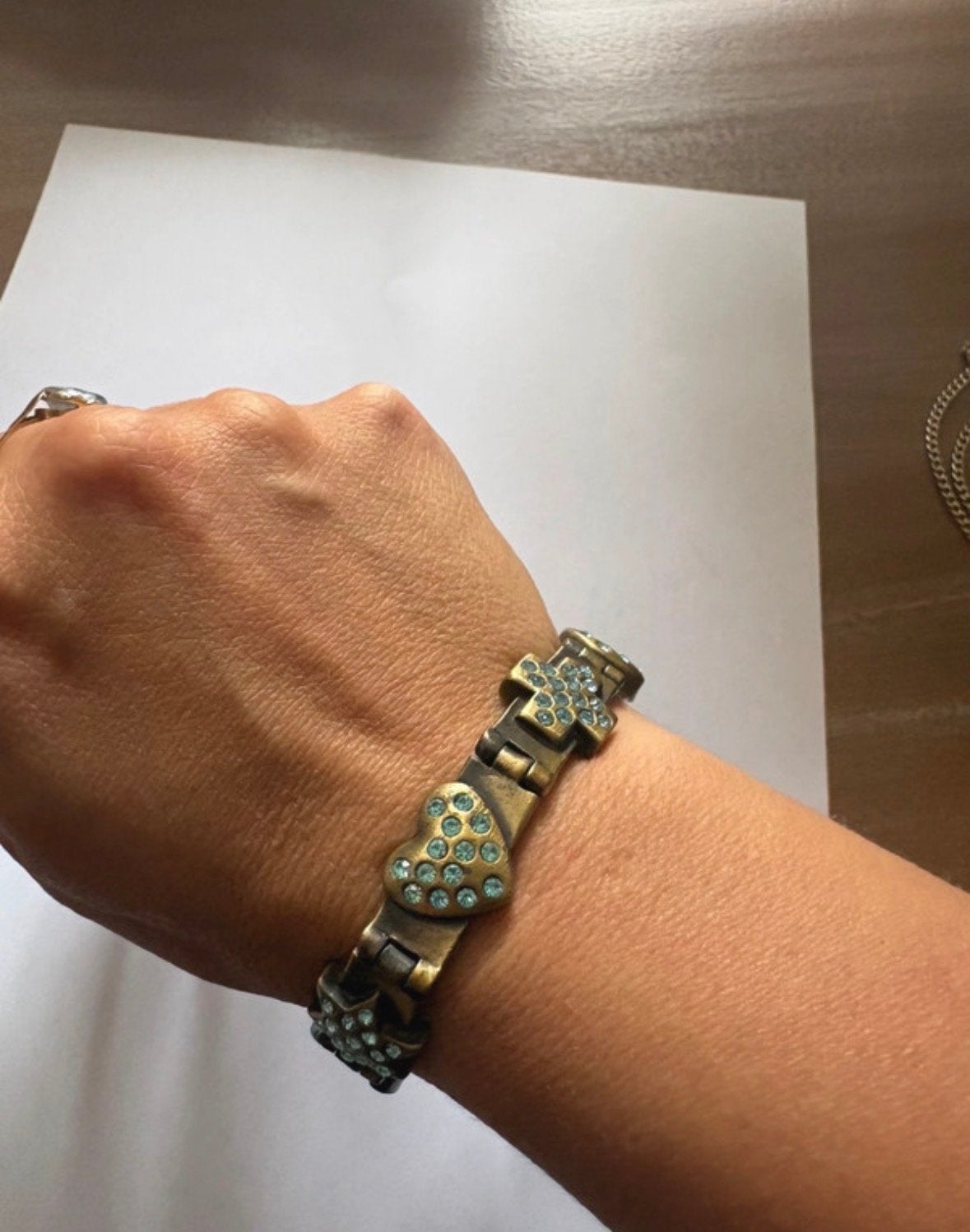 Vintage bronskleurige schakelarmband met strass-steentjes, Overige materialen, Gebruikt, Overige kleuren, Ophalen of Verzenden