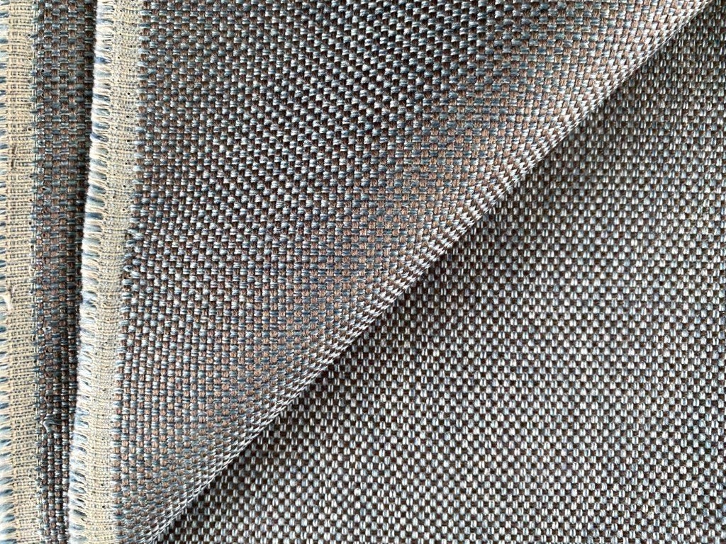STOF VOOR DESIGN: Lichtblauw met bruine meubelstof; restant, Overige materialen, Overige kleuren, 120 cm of meer, Nieuw