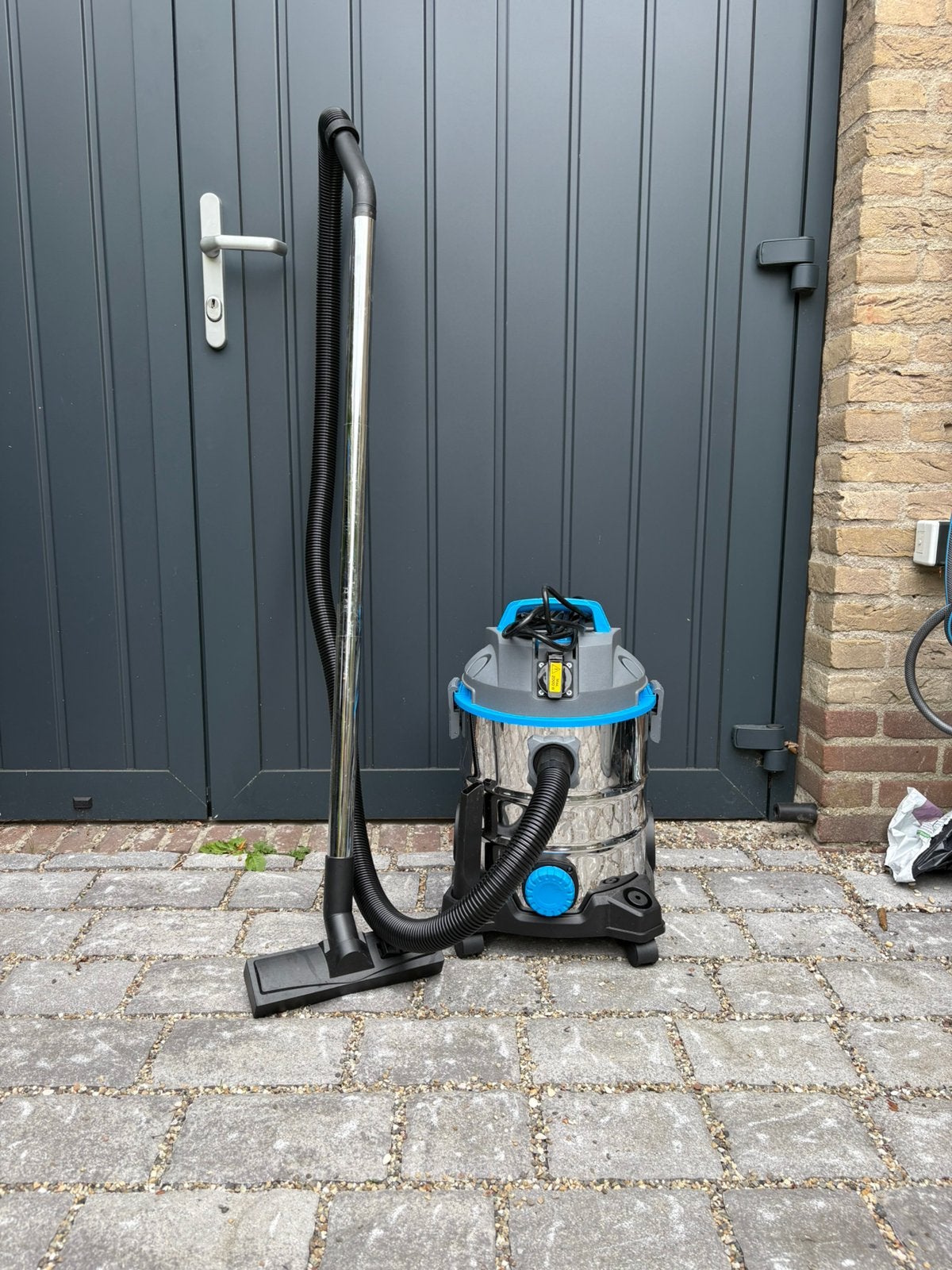Gamma bouwstofzuiger, Ophalen, Zo goed als nieuw