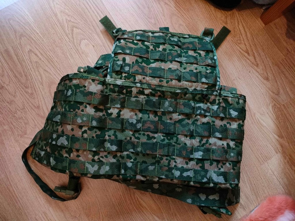 Defensie chestrig NFP Multitone, Ophalen of Verzenden, Landmacht, Nederland, Kleding of Schoenen