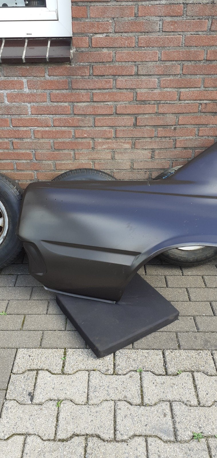 Toyota carina ta 40 achterscherm, Ophalen