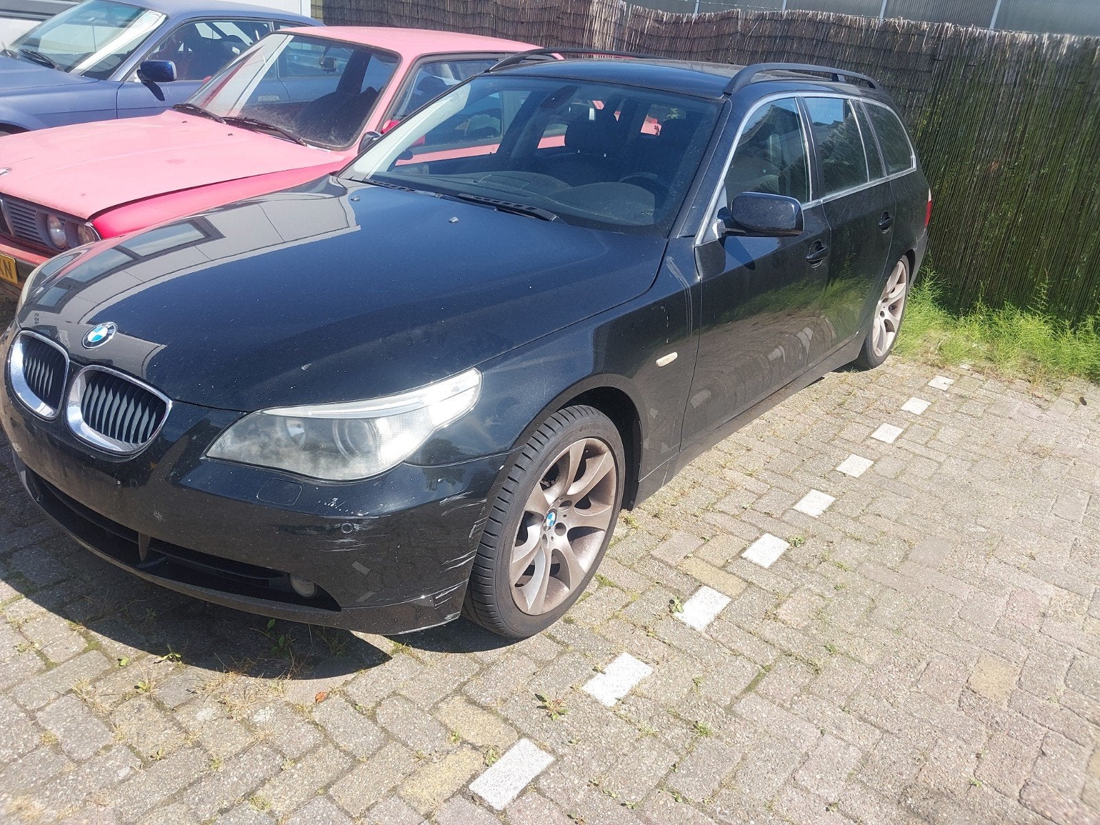 BMW E61 sloop. 525i voor onderdelen, Auto diversen, Schadeauto's, Zwart, Stationwagon, Handgeschakeld, Benzine