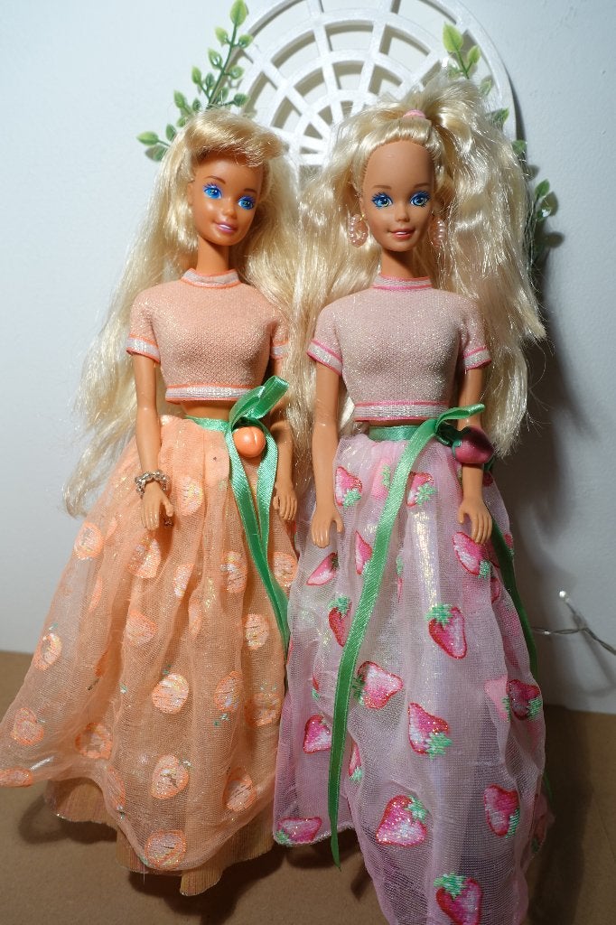 "Sister act" - 2 ge-restylede originele barbies incl. outfit, Ophalen of Verzenden, Gebruikt, Barbie