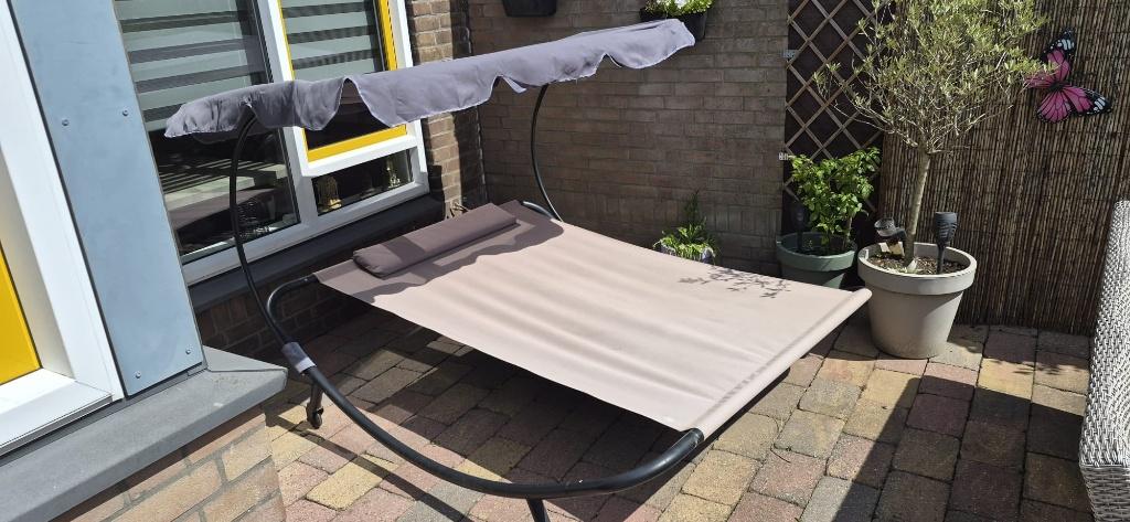 Ligbed tuin, Tuin en Terras, Ligbedden, Ophalen, Gebruikt, Overige materialen, Verrijdbaar