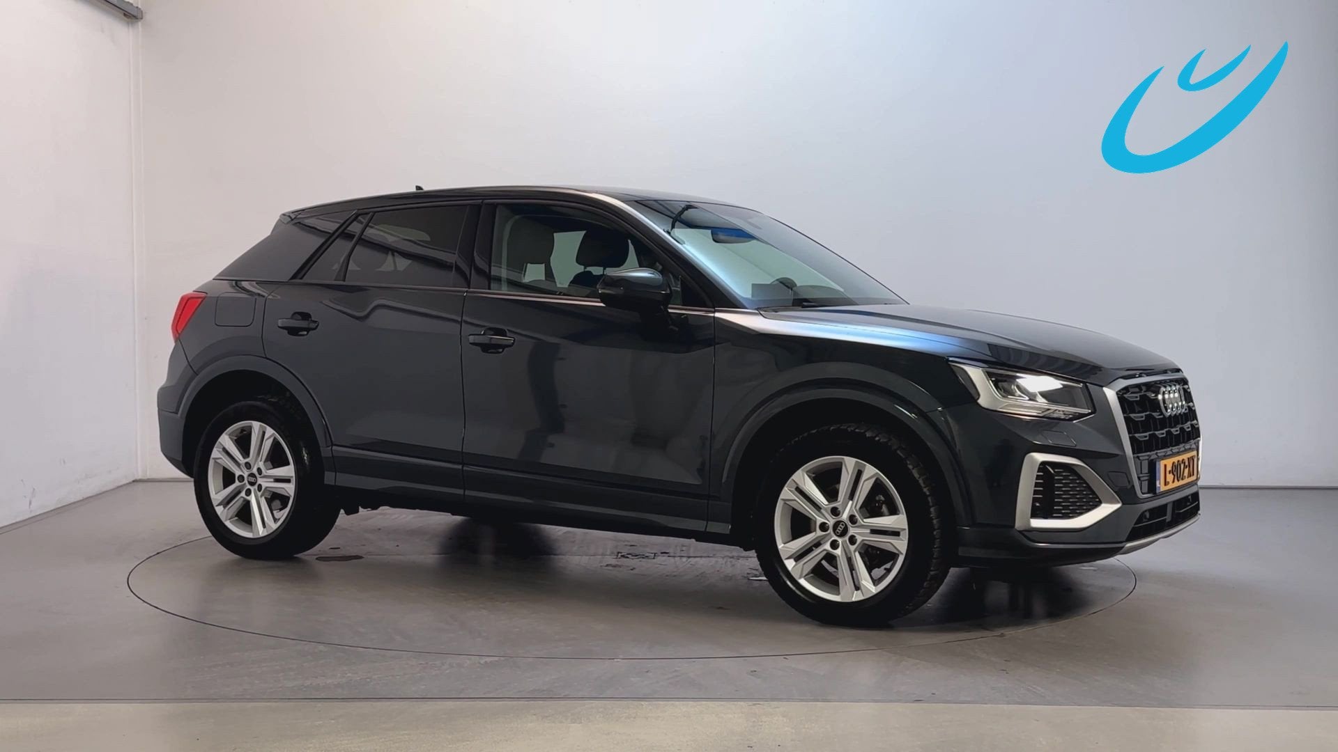 Audi Q2 35 TFSI 150pk S-Tronic Business Edition Navigatie Pa, Auto's, Dealer onderhouden, Stof, 4 cilinders, Automatische klimaatregeling