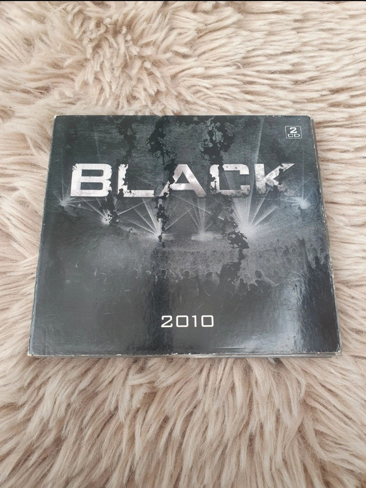 Black 2010, Ophalen of Verzenden, Zo goed als nieuw