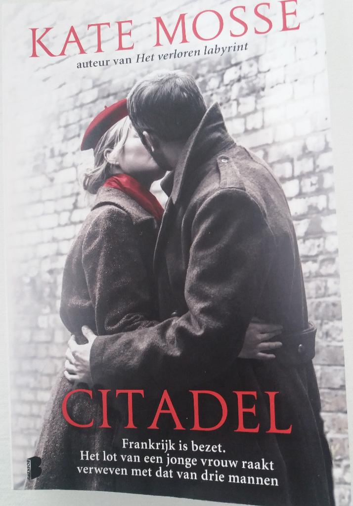 Kate mosse. Citadel, Ophalen of Verzenden, Gelezen