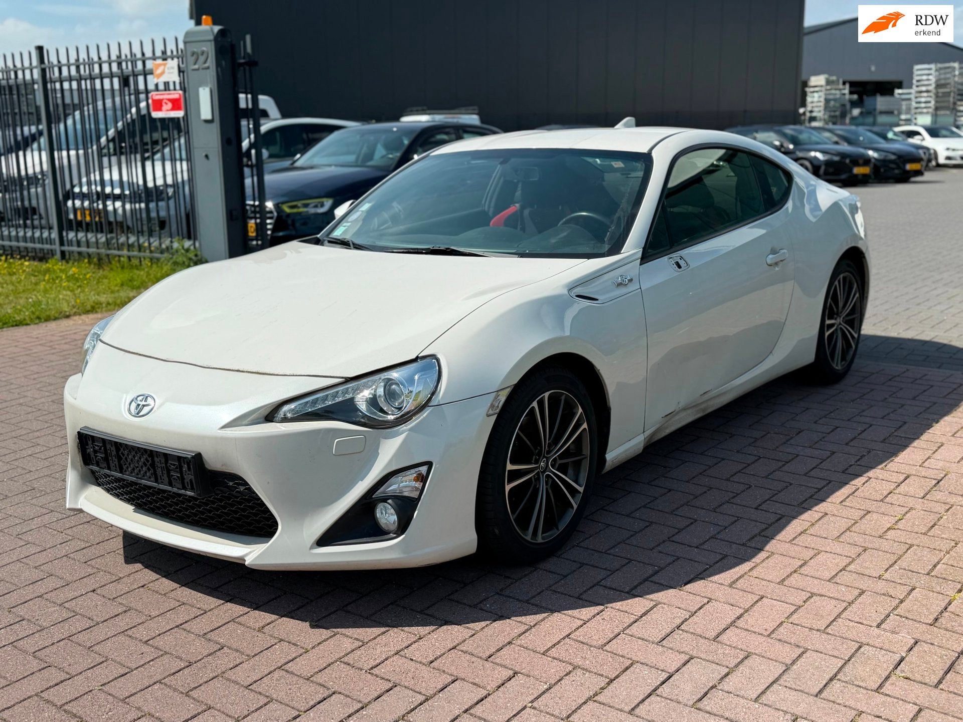 Toyota GT86 2.0 D-4S Pure 2015 200PK Handgeschakeld met werk, 1998 cc, Wit, Handgeschakeld, Toyota