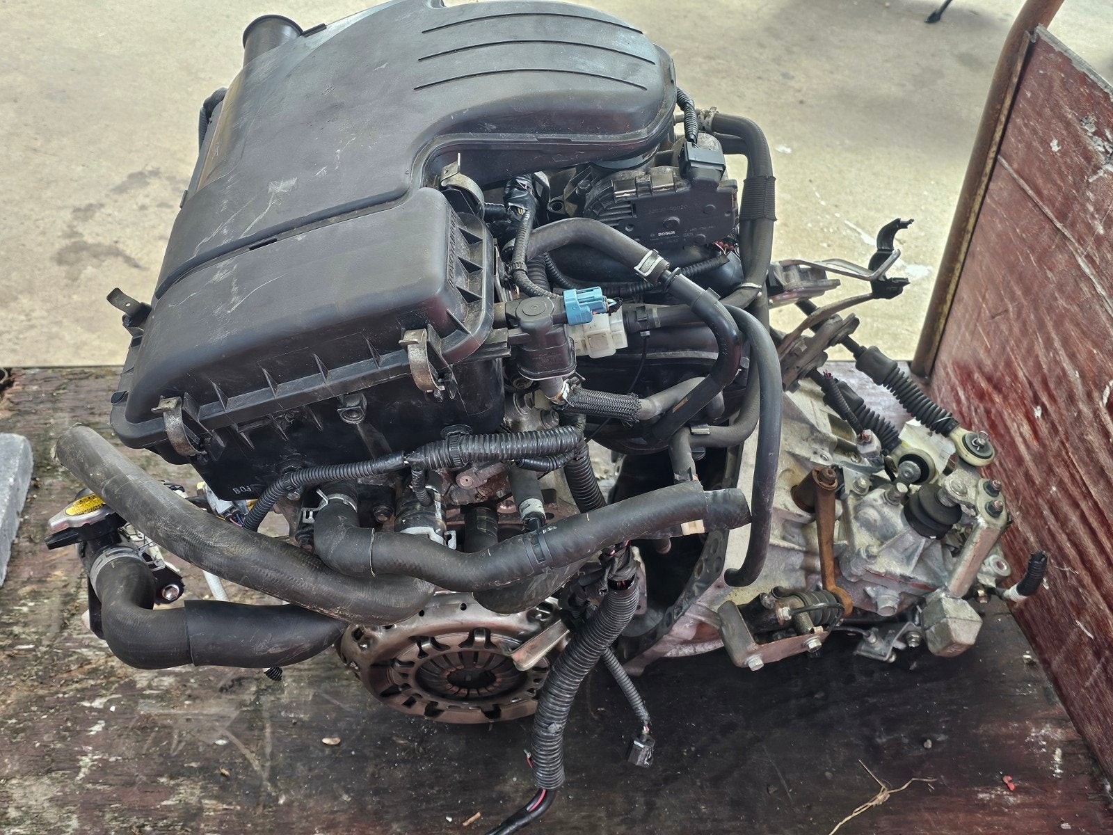Motor en versnellingsbak Toyota Yaris 1.0 Benzine Drie, Auto-onderdelen, Ophalen of Verzenden