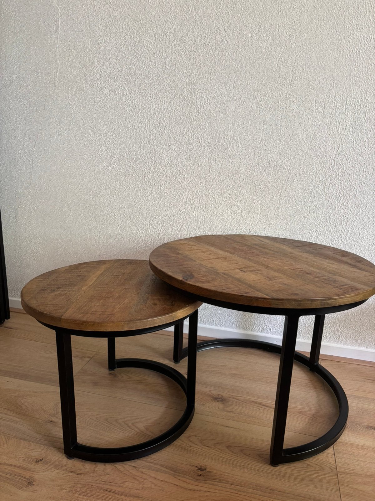Mango houten salontafels., Ophalen, Zo goed als nieuw, Rond, 50 tot 100 cm