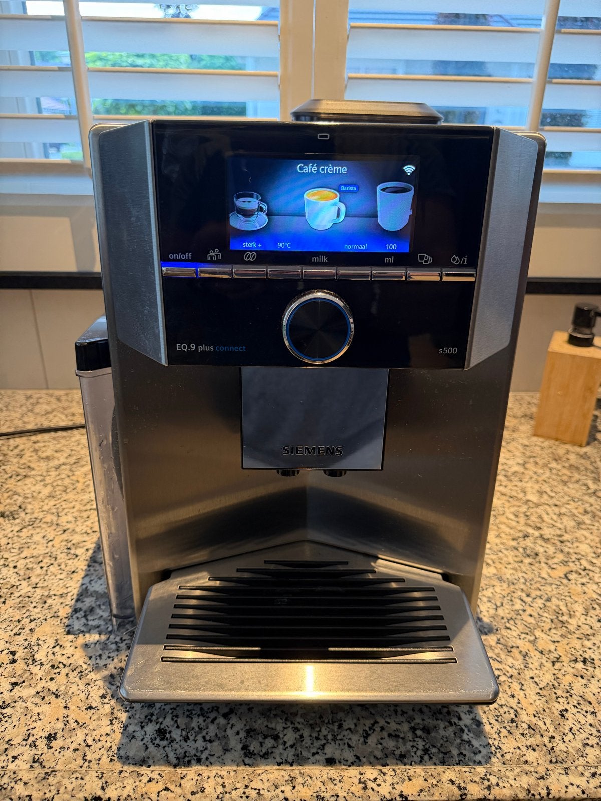 Siemens EQ.9 plus connect s500 volautomatische koffiemachine, Ophalen, Afneembaar waterreservoir, Espresso apparaat, 10 kopjes of meer