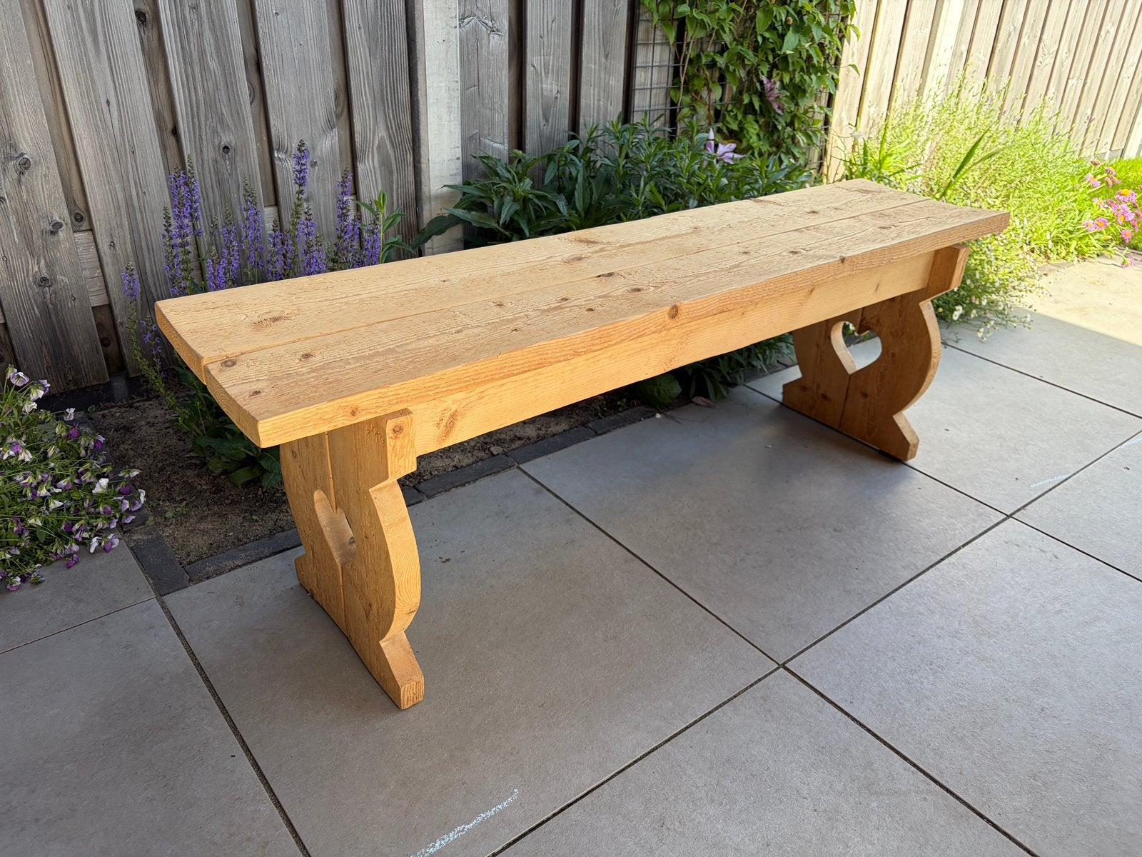 Bankje steigerhout, Ophalen, Zo goed als nieuw, Hout