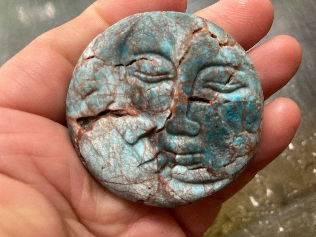 Kristallen Schedel Zon &  Maan Geliefden Kus, Blauwe Apatiet, Verzamelen, Ophalen of Verzenden, Mineraal