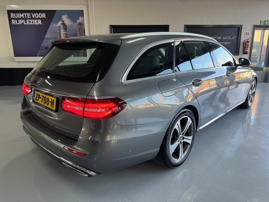 Mercedes-Benz E-Klasse Estate E200 AMG 360 CARPLAY BTW AUTO, Automaat, Achterwielaandrijving, Gebruikt, 4 cilinders