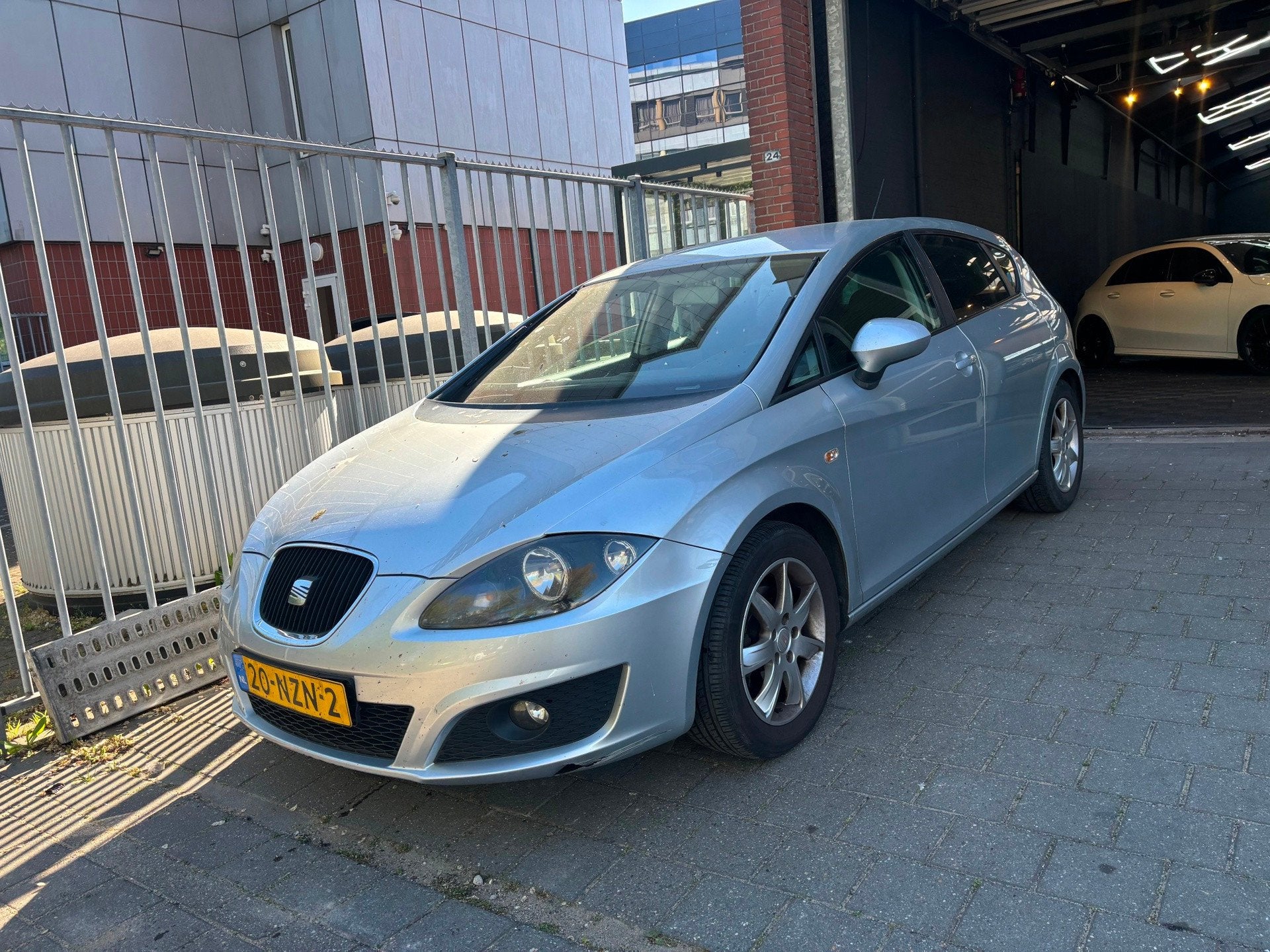 Seat Leon 1.2 TSI Good Stuff motor defect, Auto's, Seat, Voorwielaandrijving, Euro 5, Gebruikt, 4 cilinders