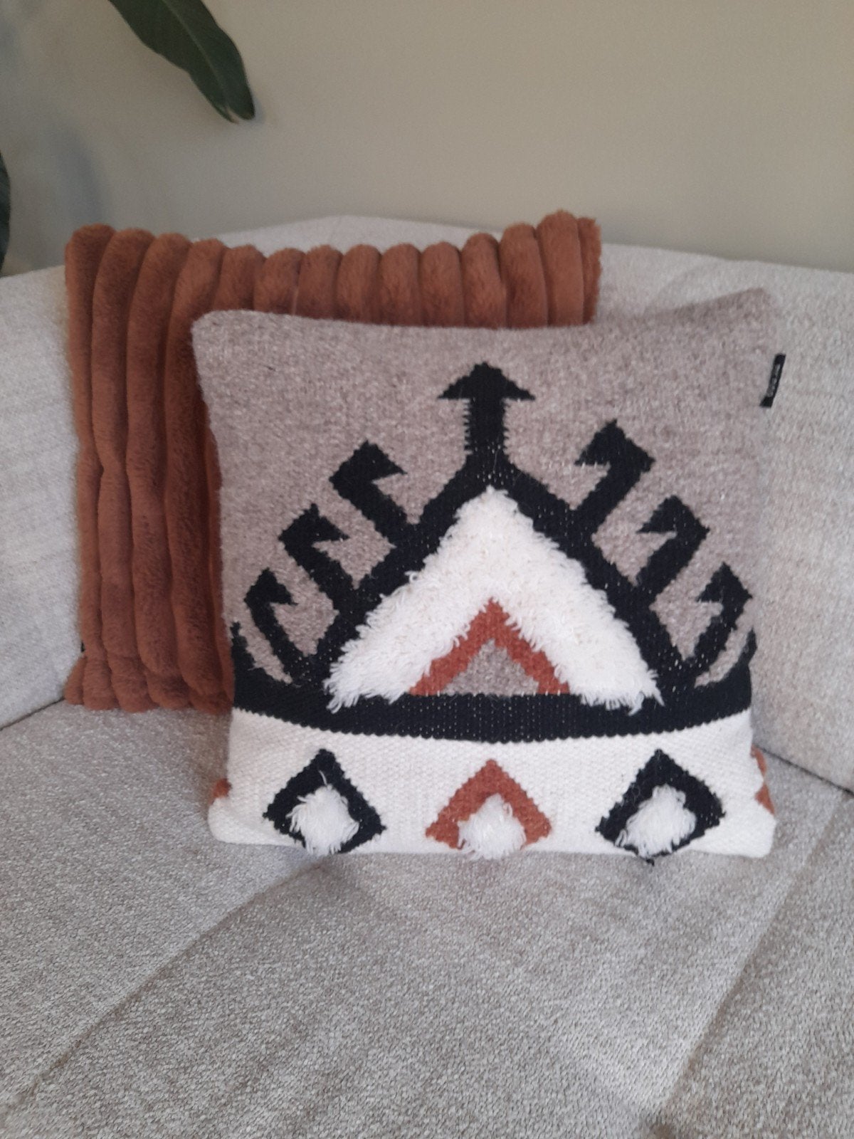 Nieuw Byboo kussen 45 x 45 cm, Ophalen of Verzenden, Nieuw, Beige, Vierkant
