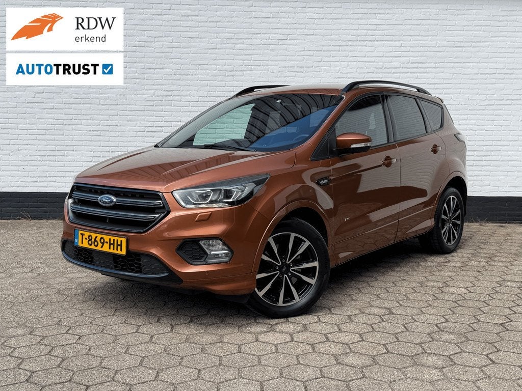 Ford Kuga 1.5 ST-Line 4WD l TREKHAAK l AUTOMAAT l NETTE STAA, Auto's, Ford, 1850 kg, 1586 kg, Automatische klimaatregeling, Bedrijf