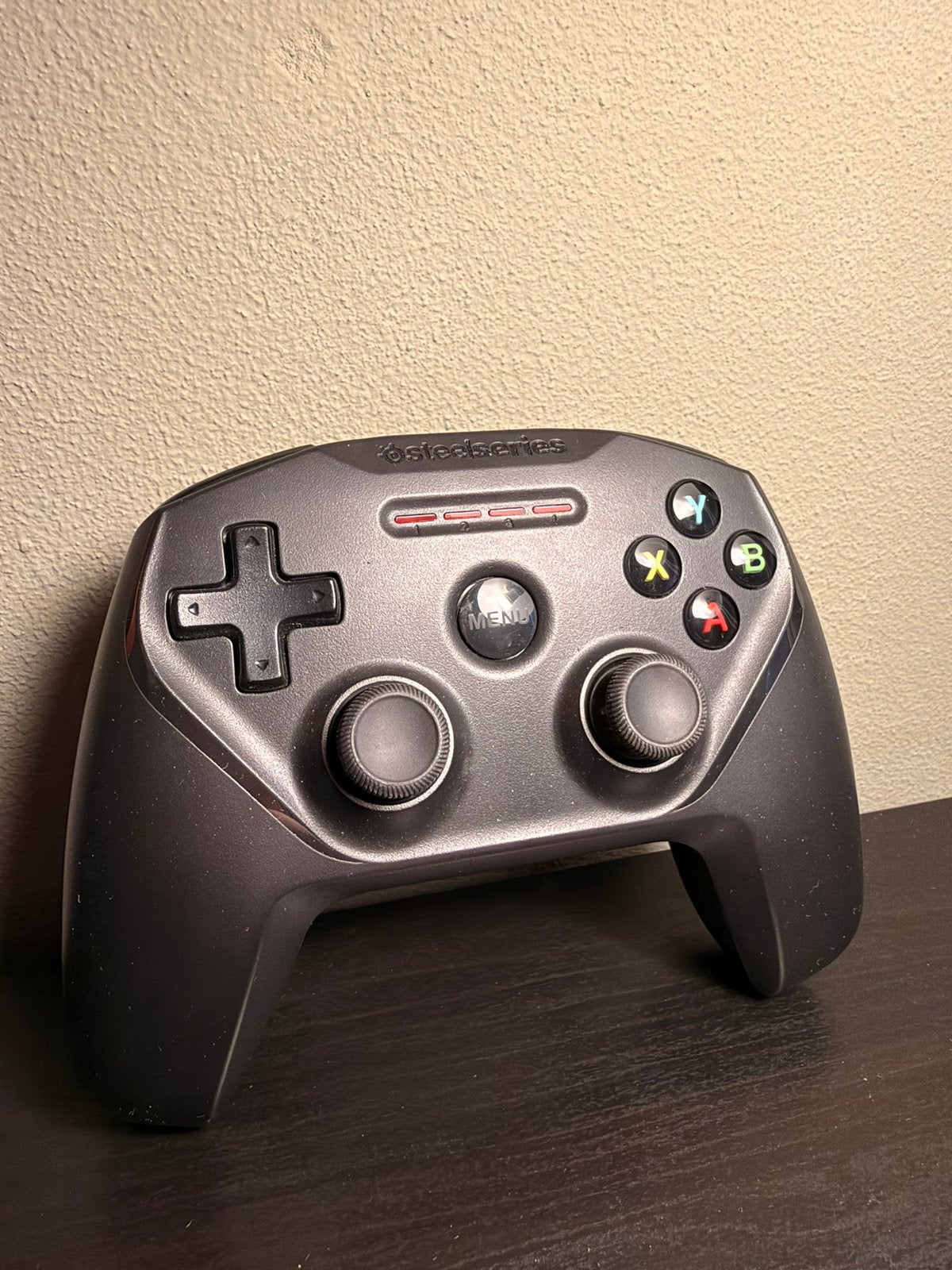 Steelseries Nimbus controller, Ophalen of Verzenden, Zo goed als nieuw, Controller, Draadloos