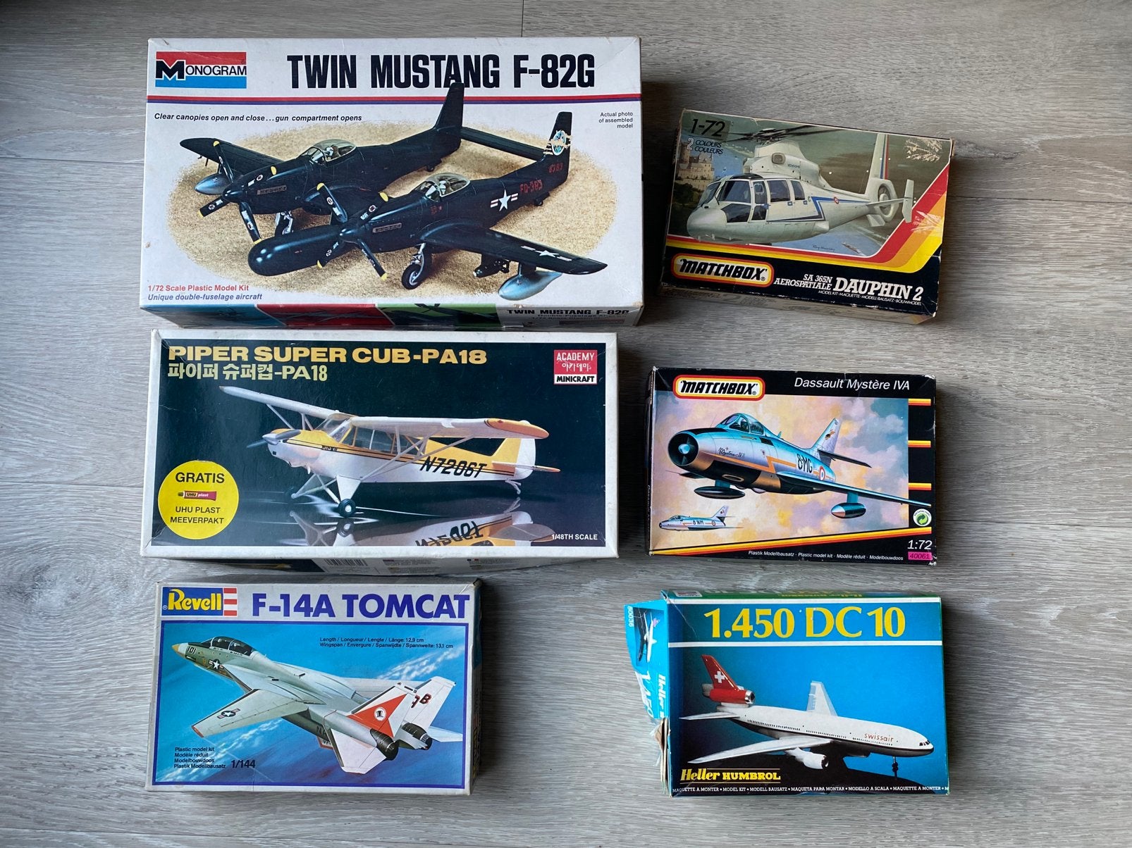 Diverse vliegtuigen, Hobby en Vrije tijd, Ophalen of Verzenden, Gebruikt, 1:72 tot 1:144, Revell