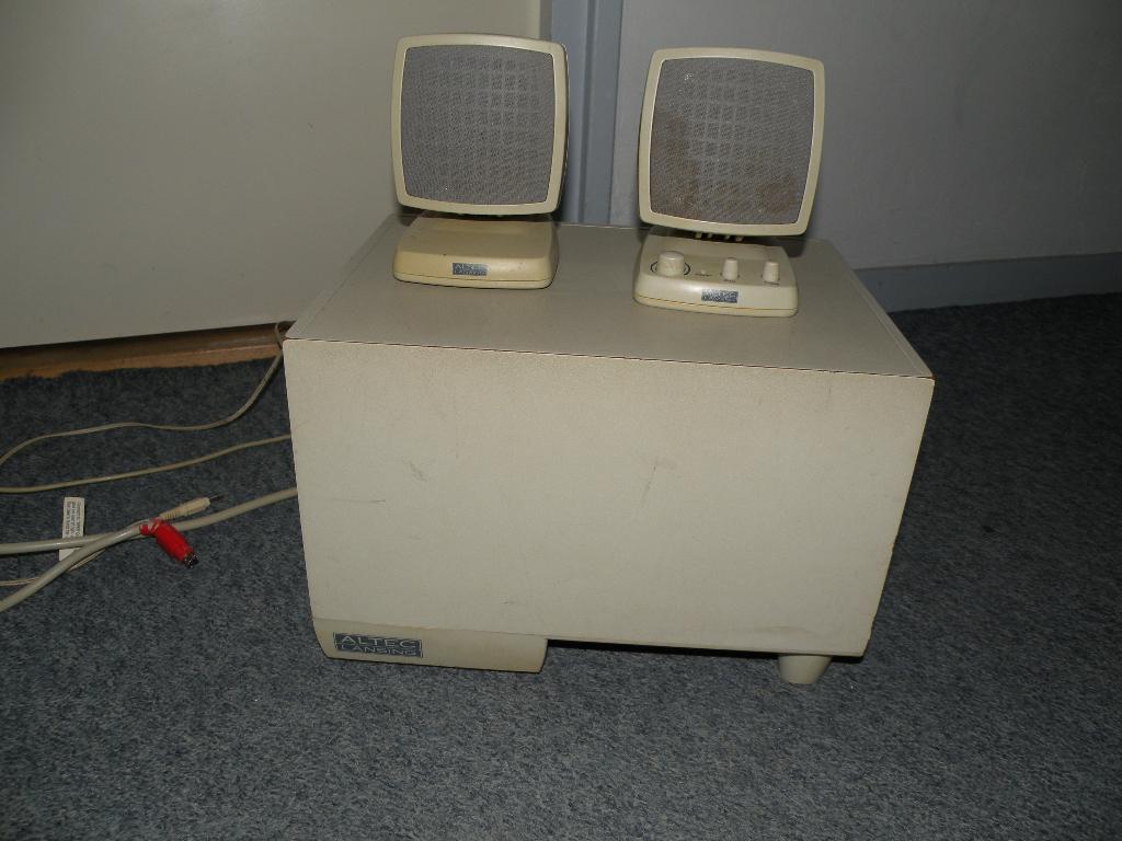 Stereo speaker set (2.1) met bassbox voor de pc, Ophalen of Verzenden, Gebruikt, Audiokanaal 2.1, Altec Lansing