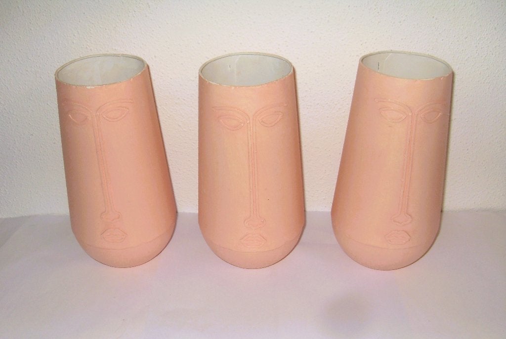 3 roze vaasjes / bloempotten met gezicht / hoog & smal, Huis en Inrichting, Woonaccessoires | Vazen, Zo goed als nieuw, Overige kleuren