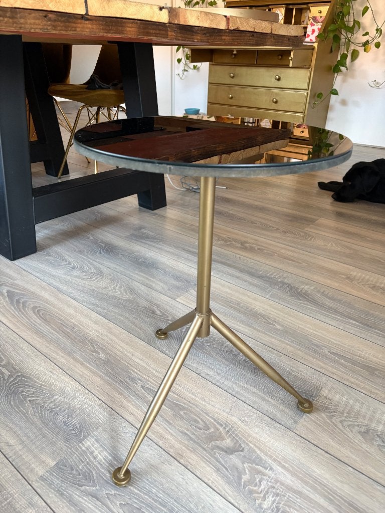 Bijzettafel, Minder dan 55 cm, Gebruikt, Metaal of Aluminium, Rond