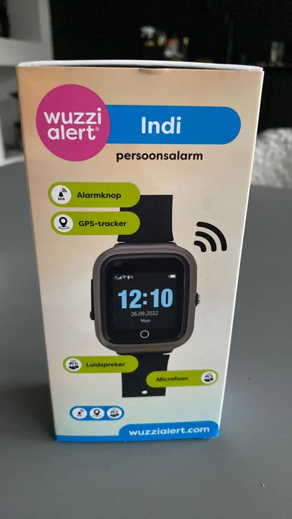 Persoonsalarm wuzzi alert Indi 2 platinum, Diversen, Ophalen of Verzenden, Zo goed als nieuw