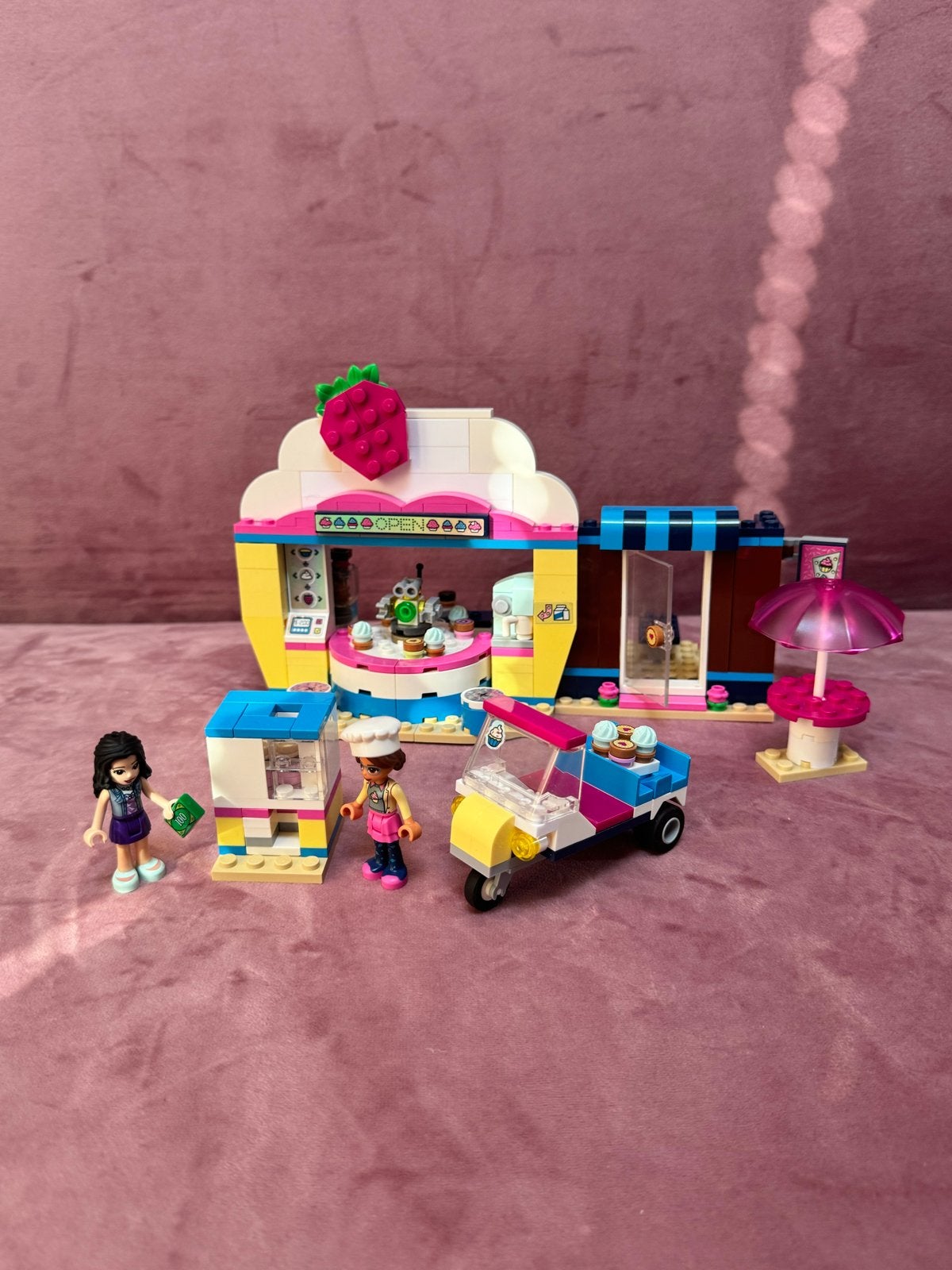 LEGO Friends 41366 Olivia's Cupcake Café, Ophalen, Zo goed als nieuw, Overige merken