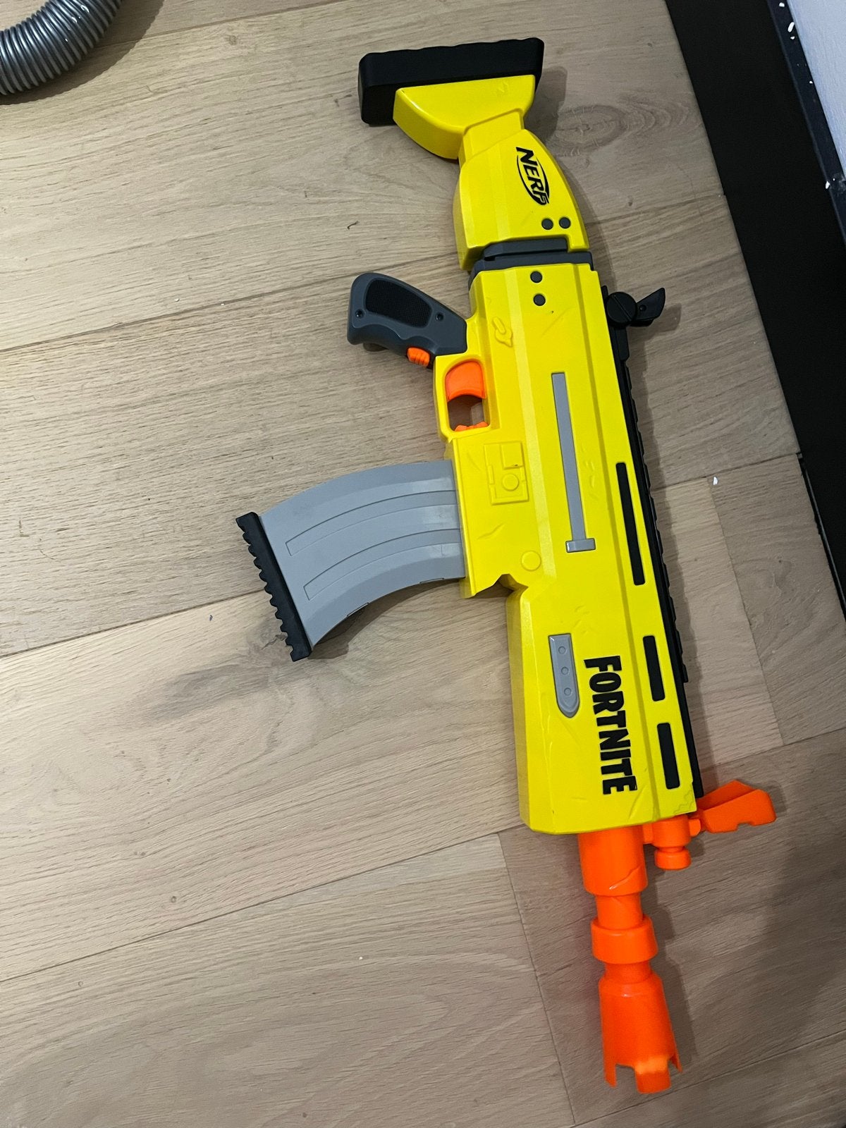 Nerf Fortnite AR-L Blaster - Geel, Ophalen of Verzenden, Gebruikt