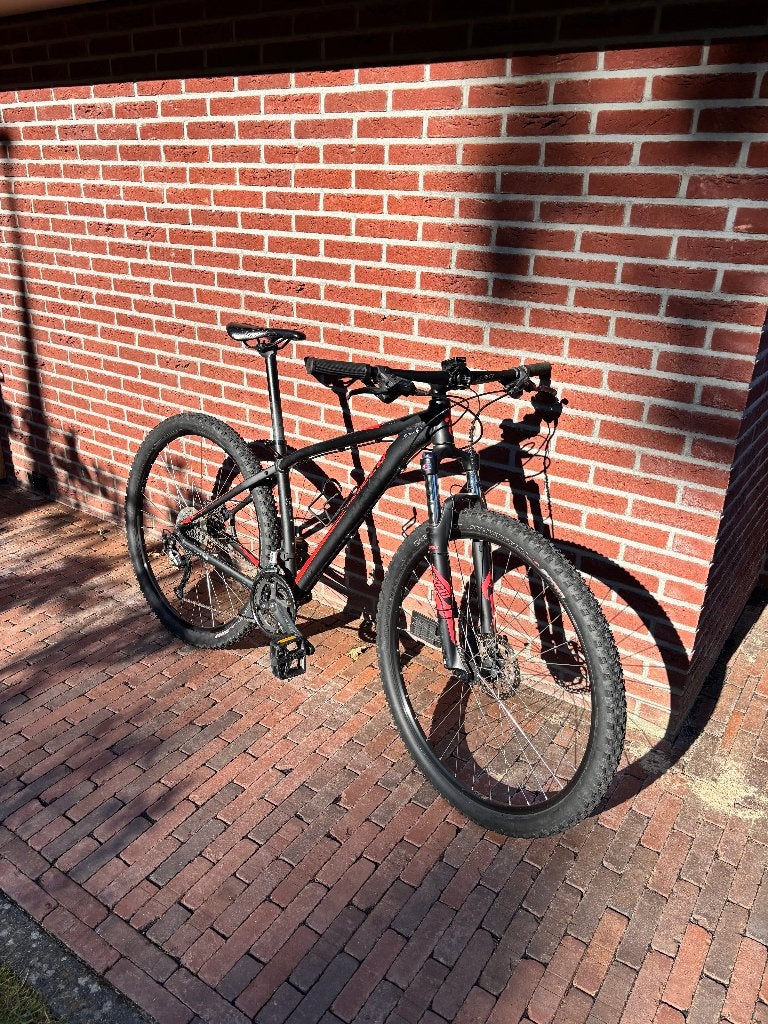 Mountainbike / ATB fiets Specialized, Fietsen en Brommers, Fietsen | Mountainbikes en ATB, Ophalen, Zo goed als nieuw, Overige merken