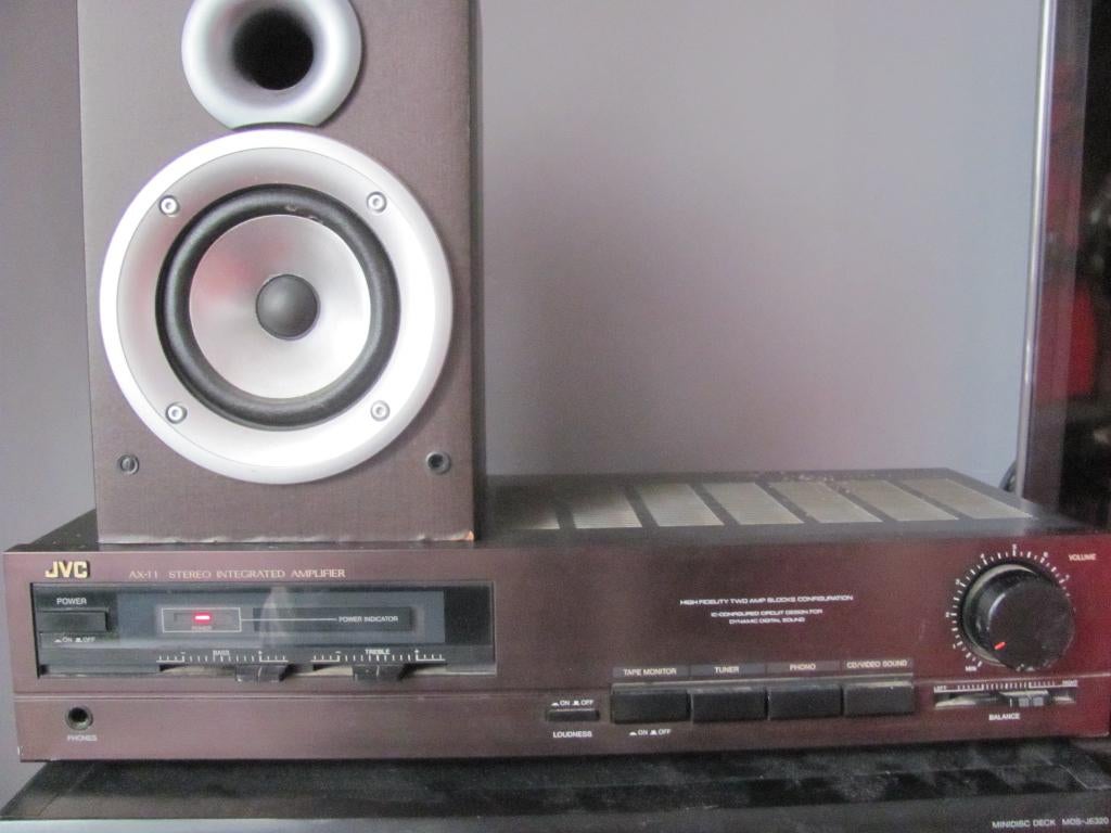 JVC ax-11 stereo integrated amplifier, Audio, Tv en Foto, Versterkers en Receivers, JVC, Ophalen of Verzenden, Zo goed als nieuw