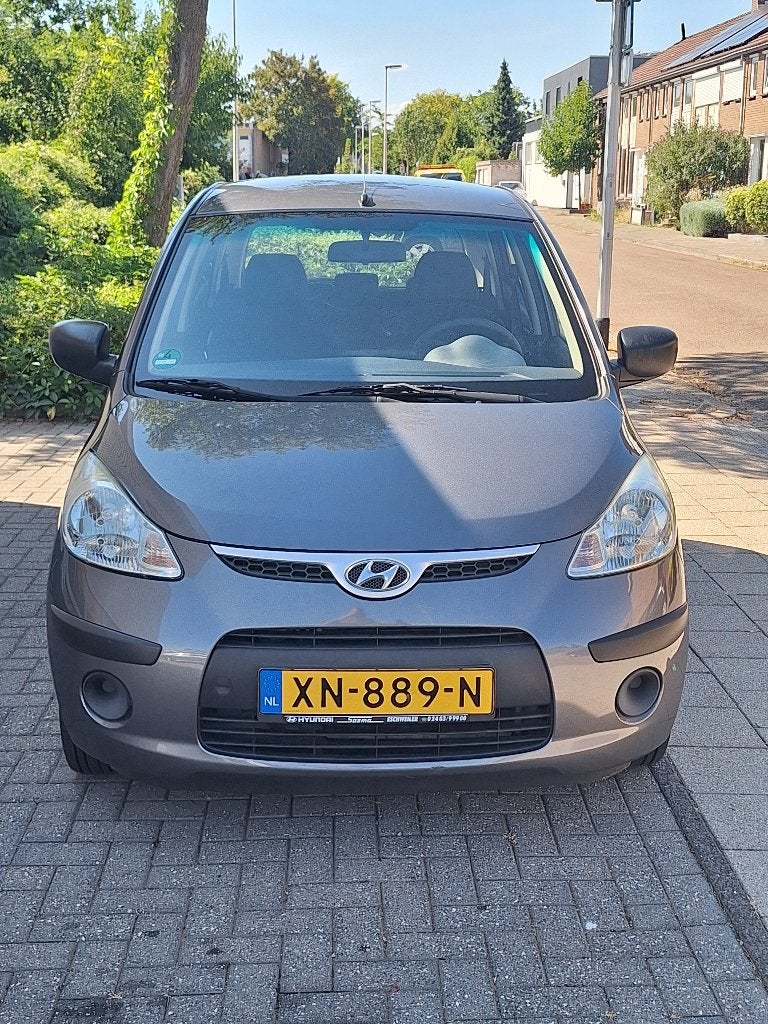 Hyundai i10 1.1 I 5DR 2010 Grijs airco, Auto's, Stof, 4 cilinders, 400 kg, Handgeschakeld